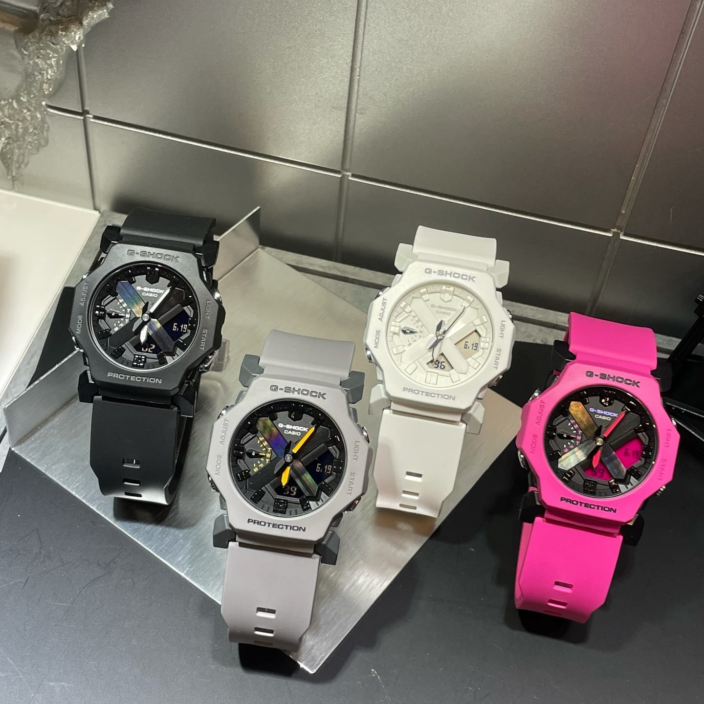 CSIO GSHK [GA2300] 4 COLORS SILICON WATCH