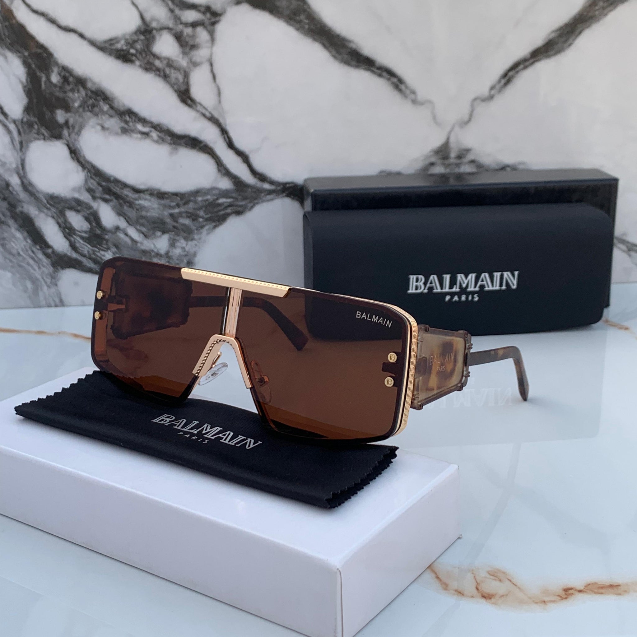 BLMN BROWN GOLDEN FRAME SUNGLASSES FOR WOMEN