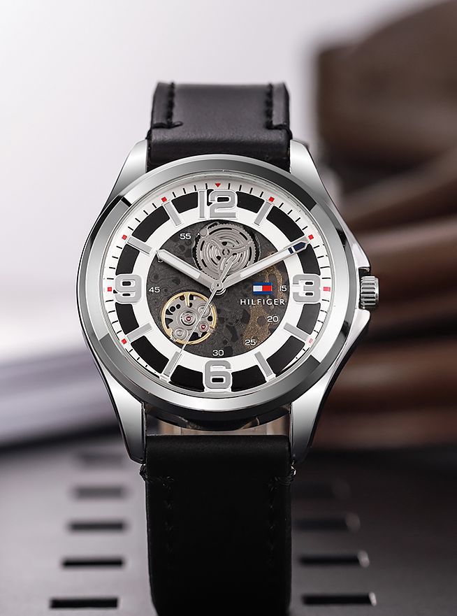 TMY HLR WHITE SILVER BLACK LEATHER WATCH