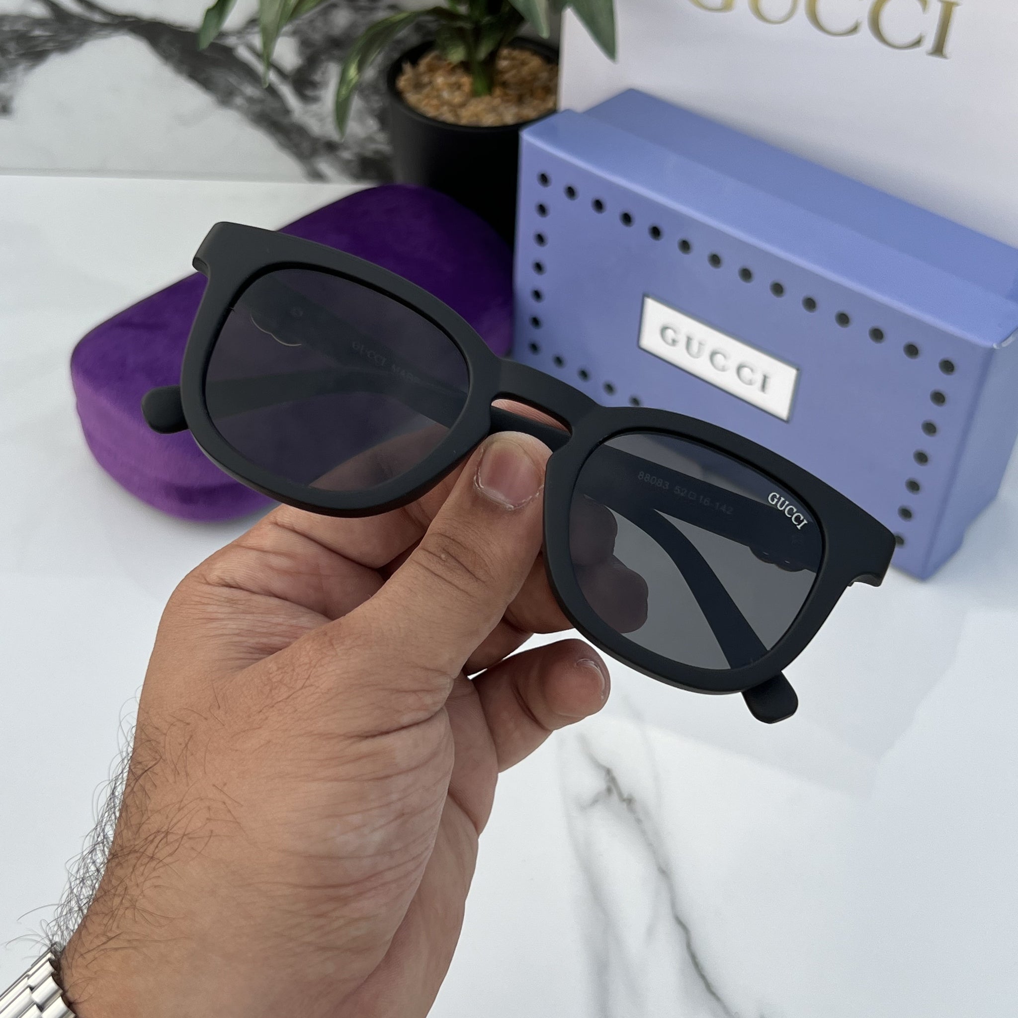 GC BLACK FRAME SUNGLASSESFOR MEN & WOMEN