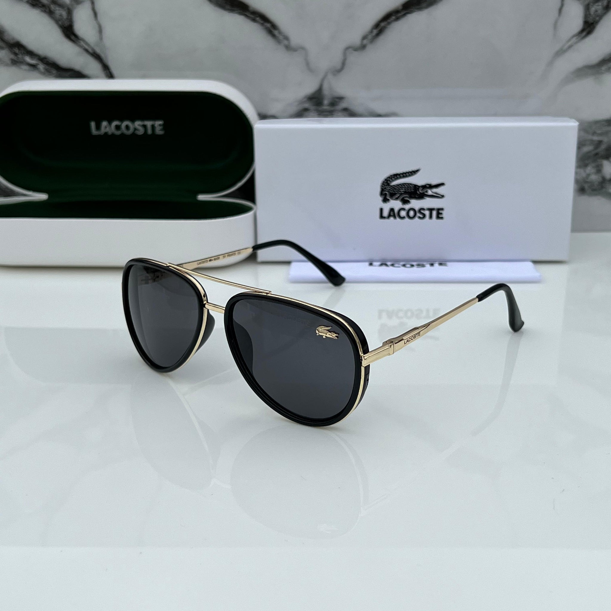 LACST BLACK GOLDEN FRAME AVIATOR SUNGLASSES FOR MEN & WOMEN