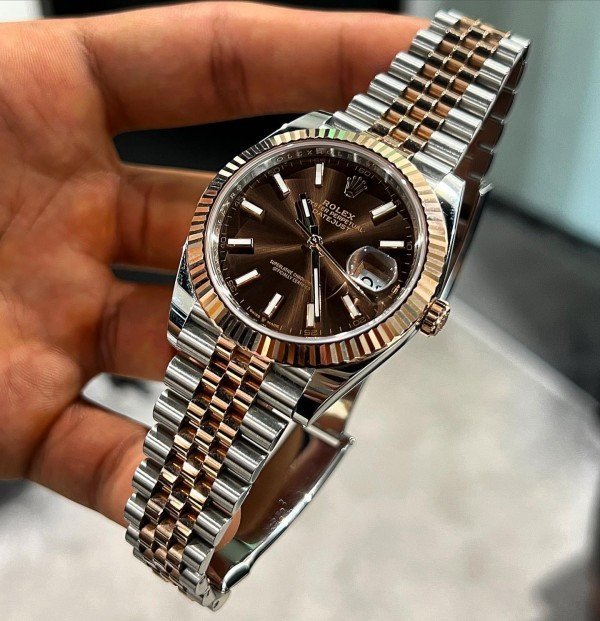 Role_x Oyster perpetual Date Just Automatic