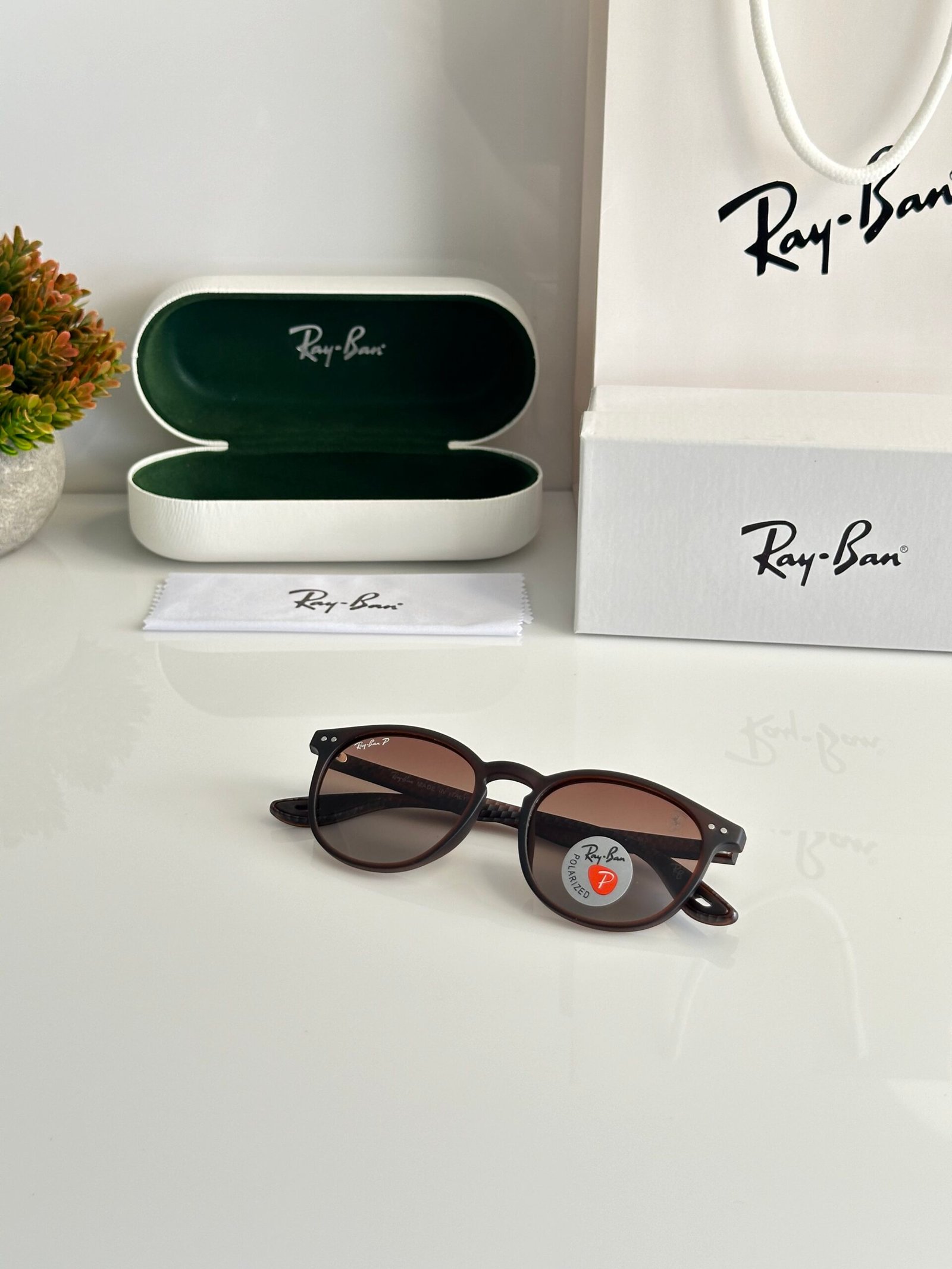 Rayban 8367 Brown - Image 3
