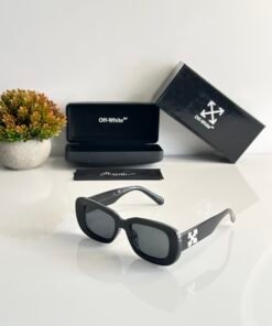 Off-White 88991 Black