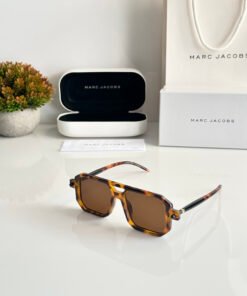 Marc Jacobs 8709 Tiger Brown