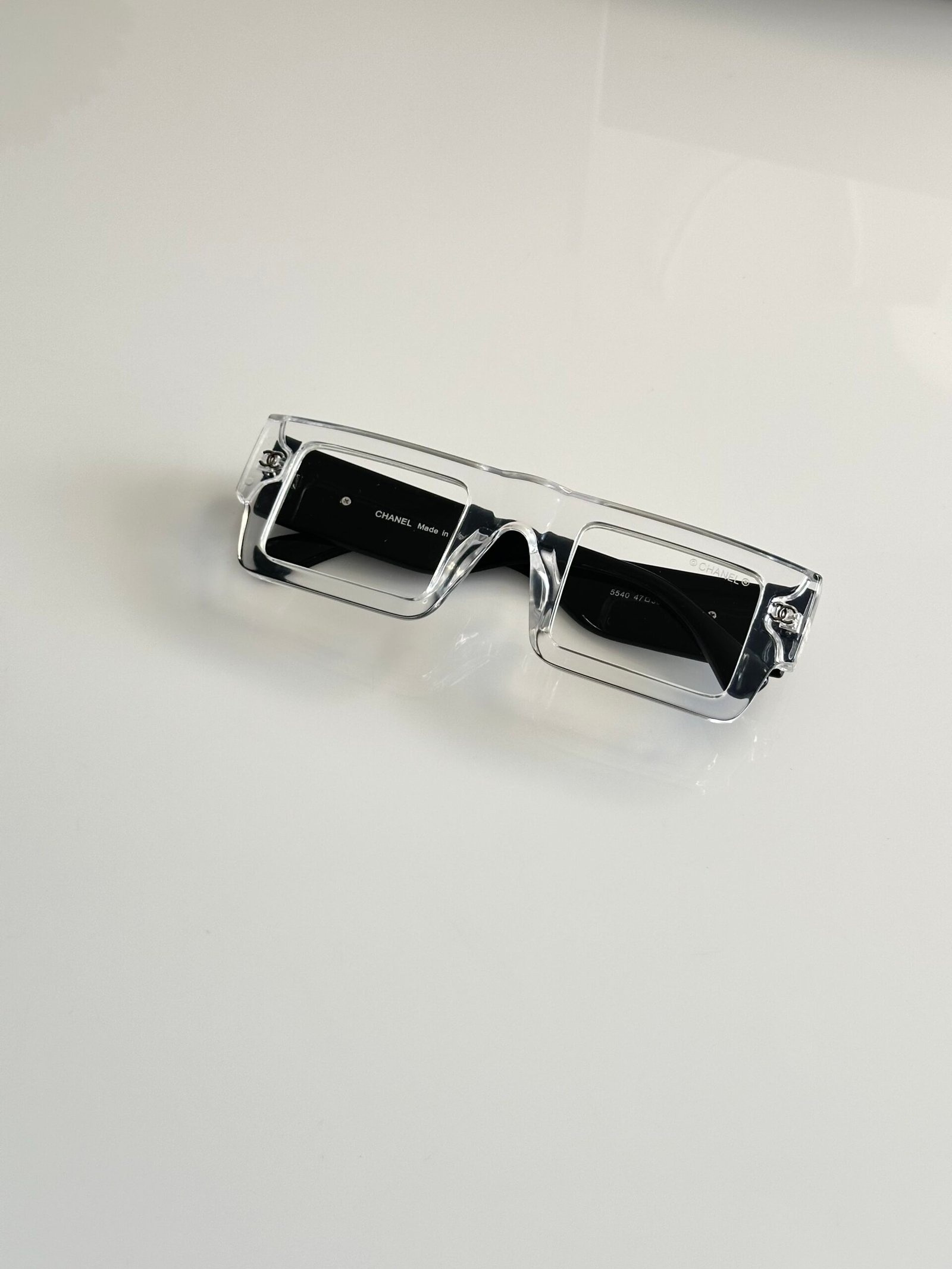 Chanel_WMNS_5540_Water_Day - Image 3