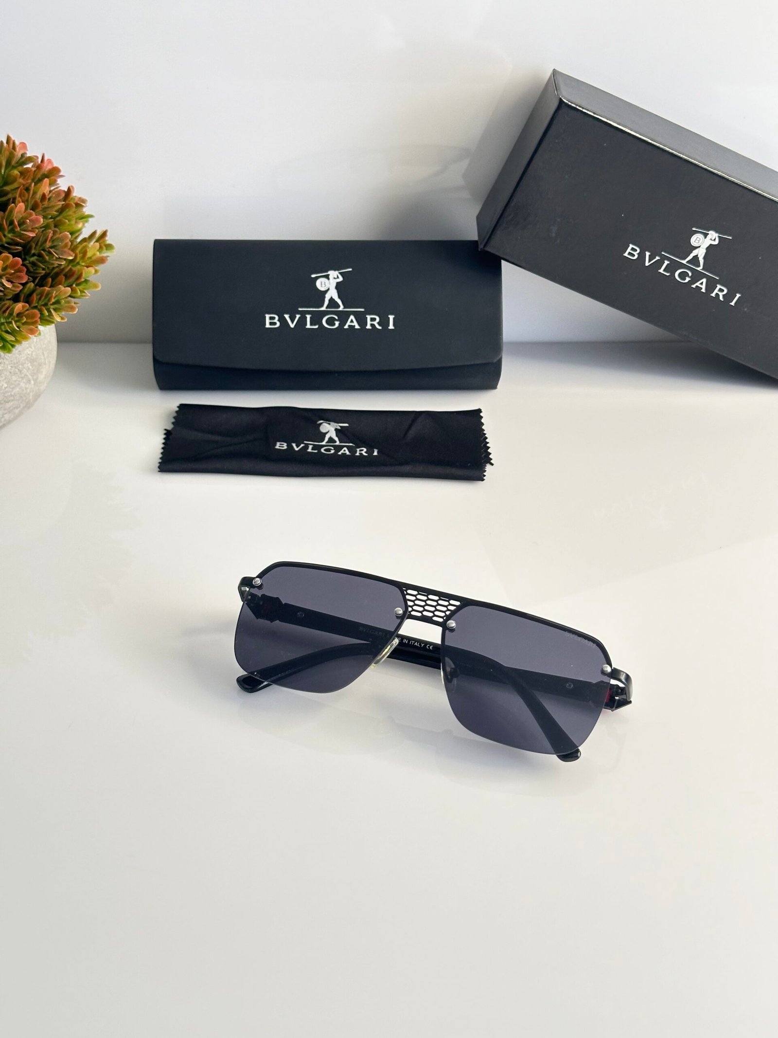 Bvlgari 040 Black - Image 4