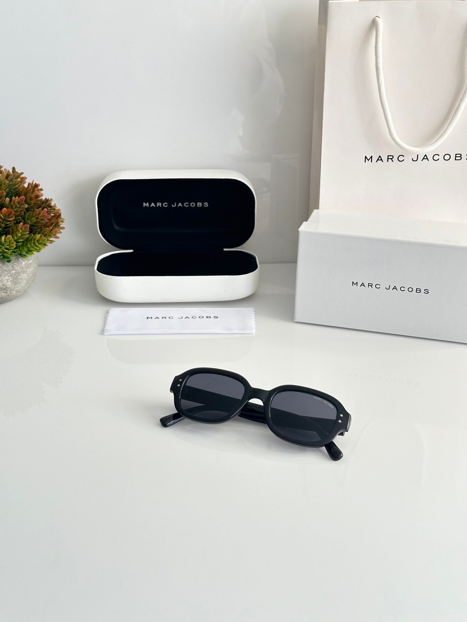 Marc Jacobs 3674 Black - Image 4