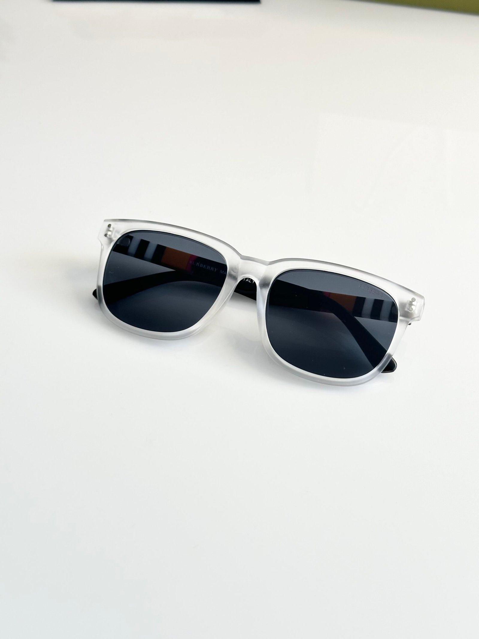 Burberry_4806_Ice_Black - Image 3