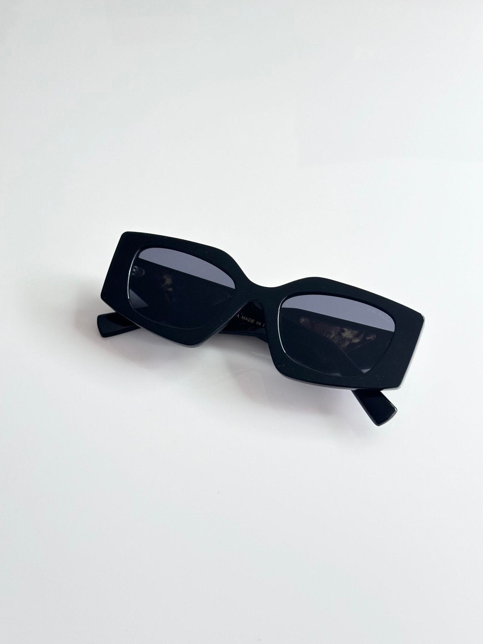 Prada_6225_Black - Image 3