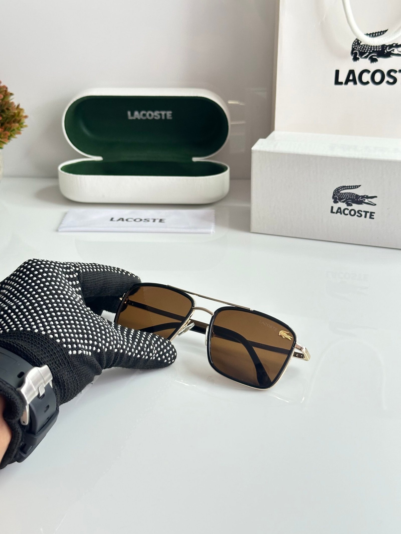 Lacoste_138_Gold_Brown - Image 4