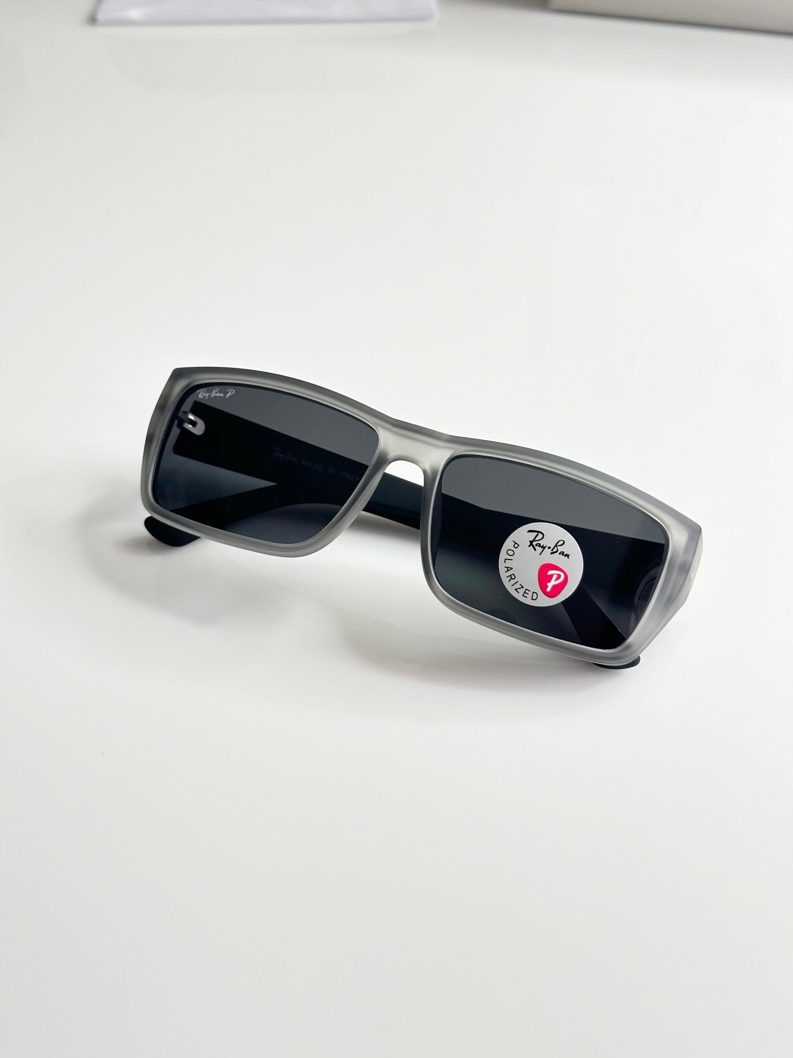 Rayban 1541 Grey Black - Image 3