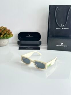 Gentle Monster 21090 Cream Black