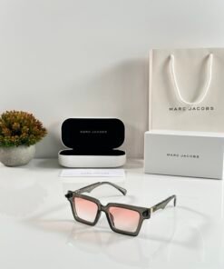 Marc Jacobs 8777 Grey Pink