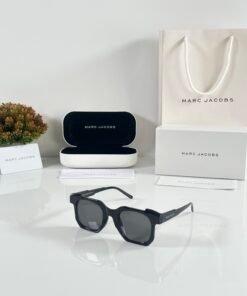 Marc Jacobs 5332 Black