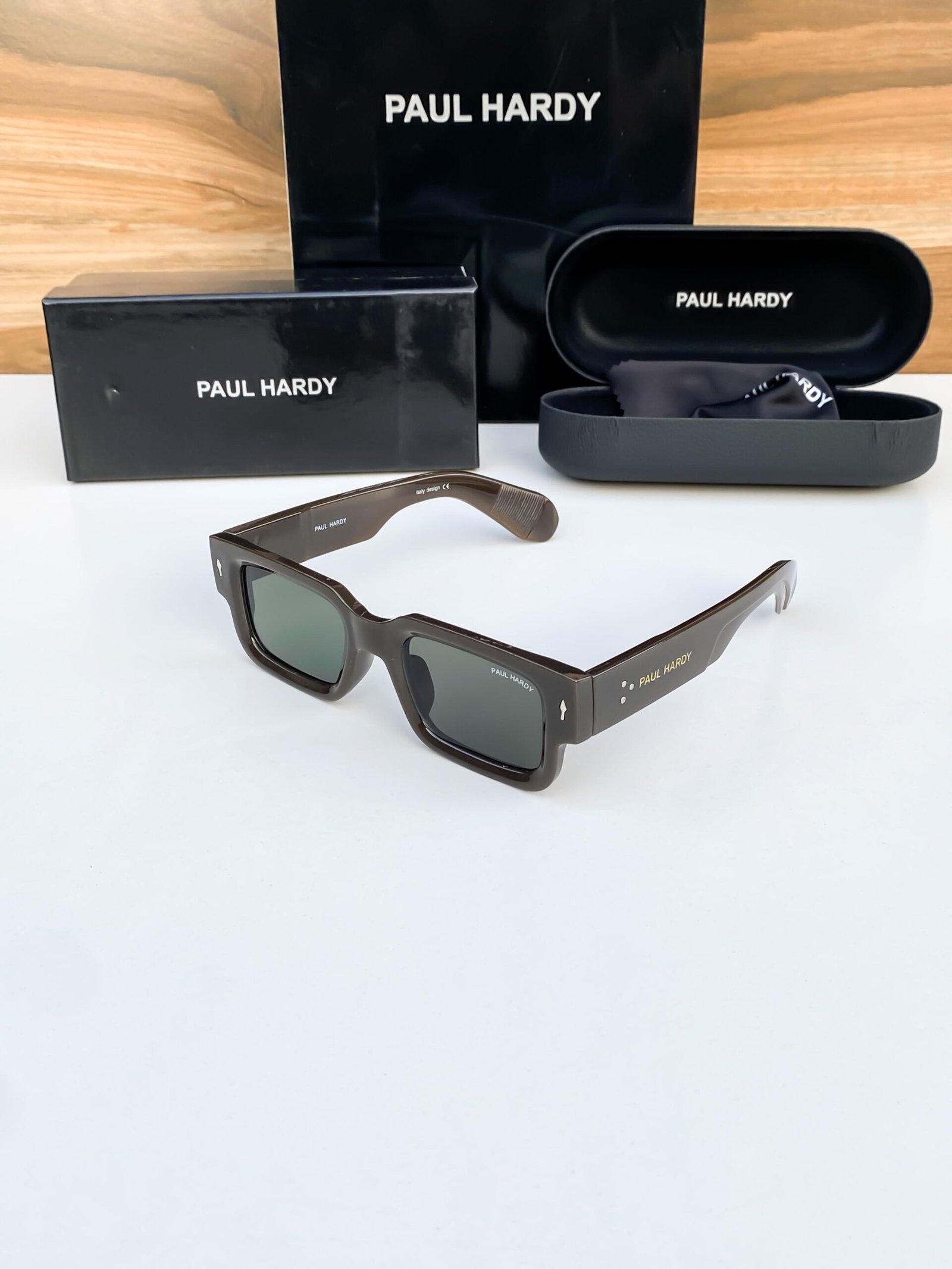 Paul hardy Brown green 3709-70