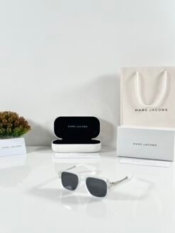 Marc Jacobs 1137 Ice Black