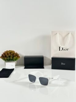 Dior_B27_Ice_Black
