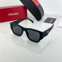 Prada_black_10