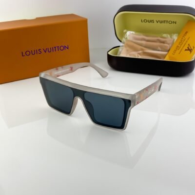 Louis_vuitton_grey_1166
