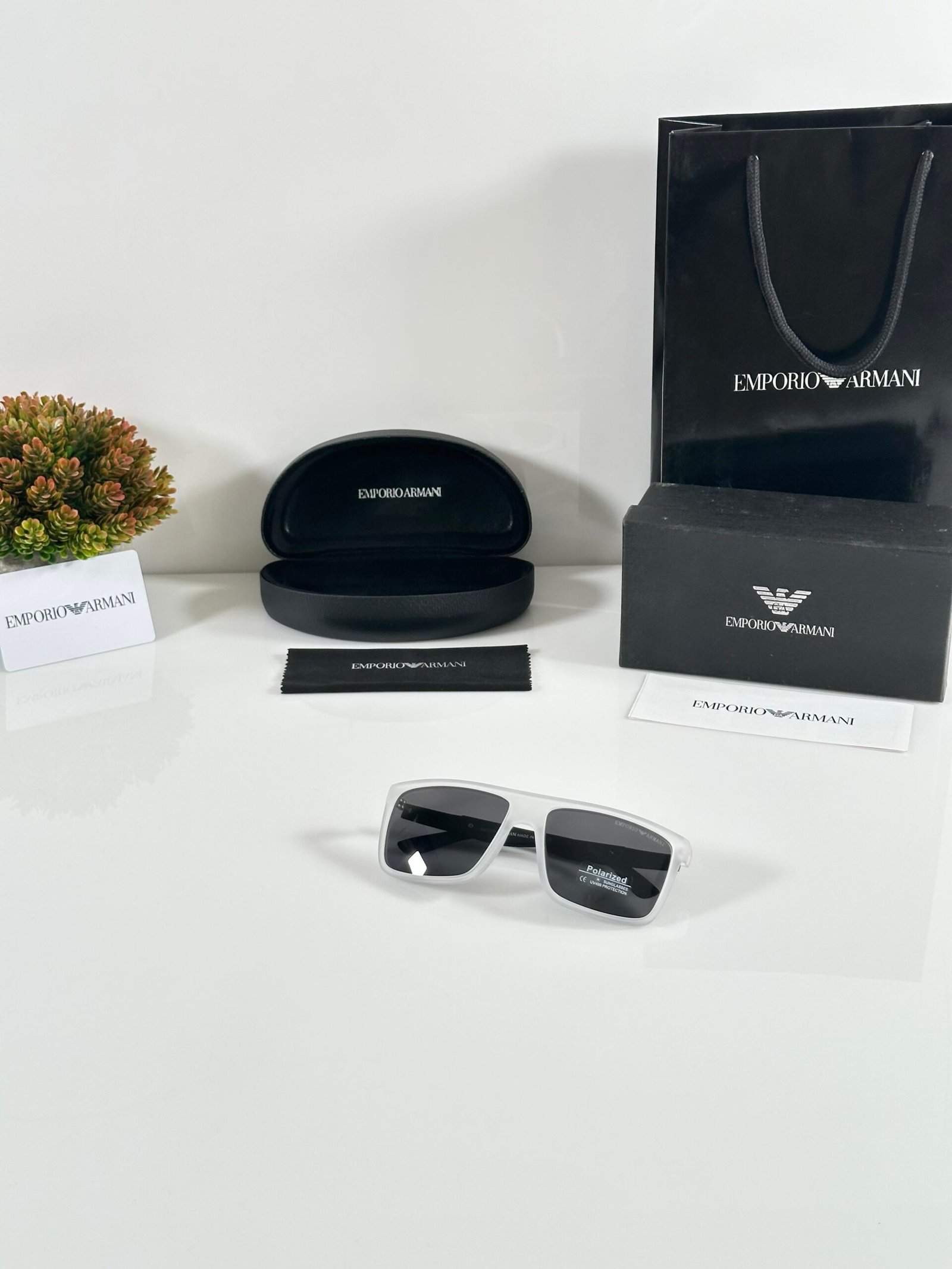 Emporio_Armani_4001_Ice_Black - Image 4