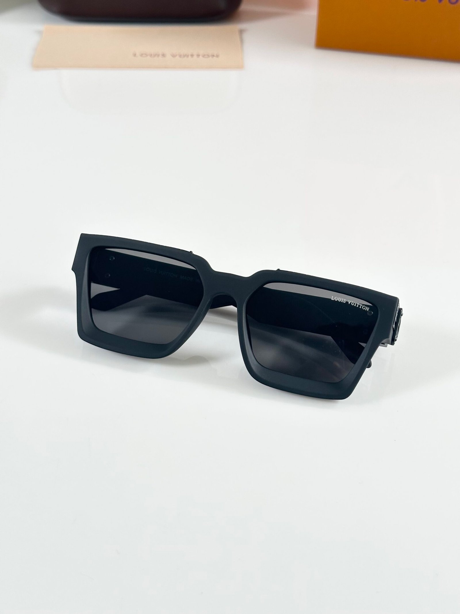 Louis_Vuitton_96006_Mate_Black - Image 3