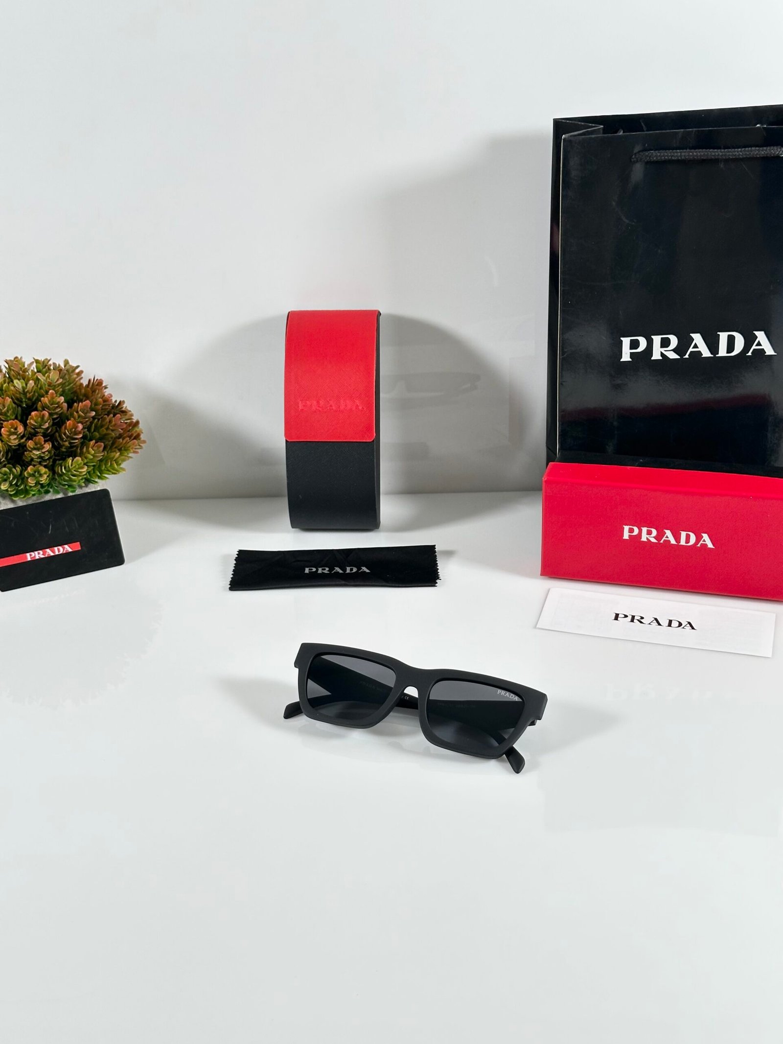Prada_06_Mate_Black - Image 4