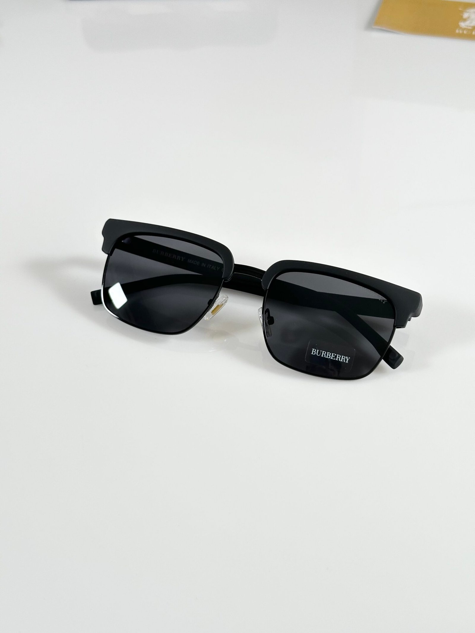 Burberry_2821_Black - Image 3