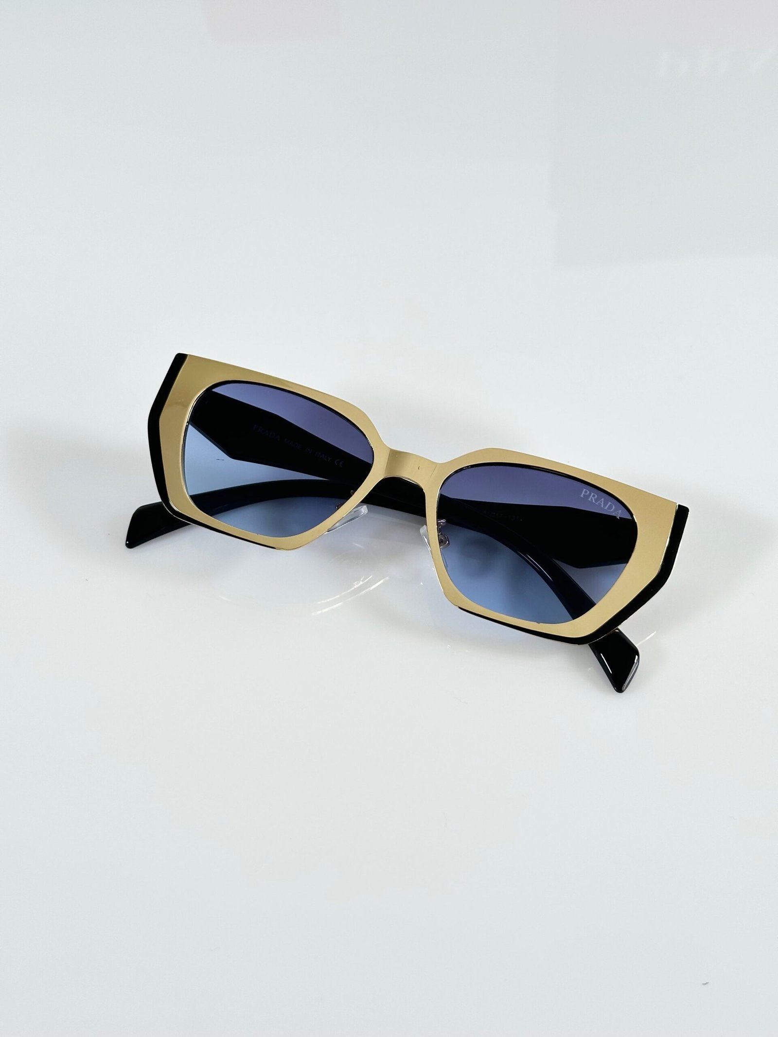 Prada_WMNS_018_Gold_Blue - Image 3