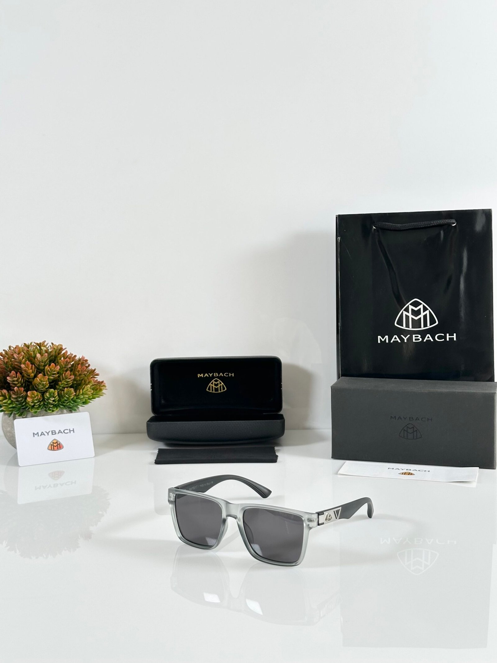 Maybach 7503 Grey Black