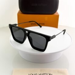 Louis_vuitton_black_1230