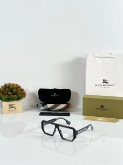 Burberry_4366_Black_White_Frame