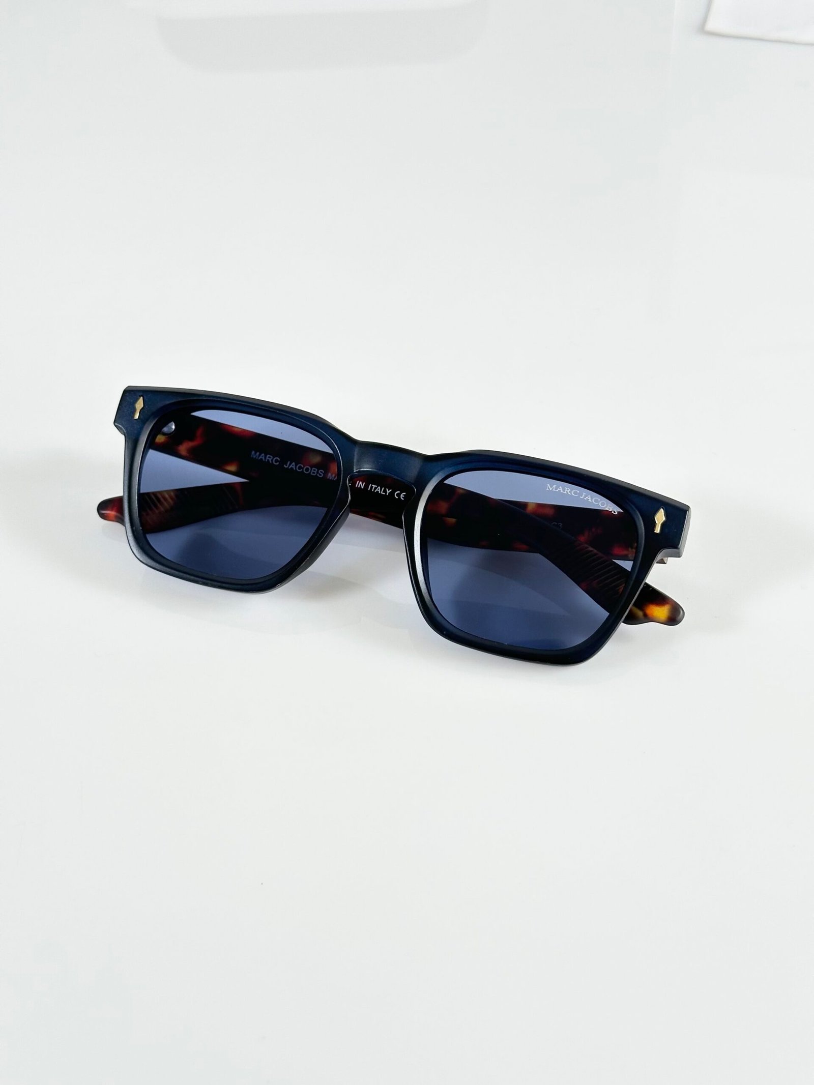 Marc Jacobs 1125 Tiger Blue - Image 3