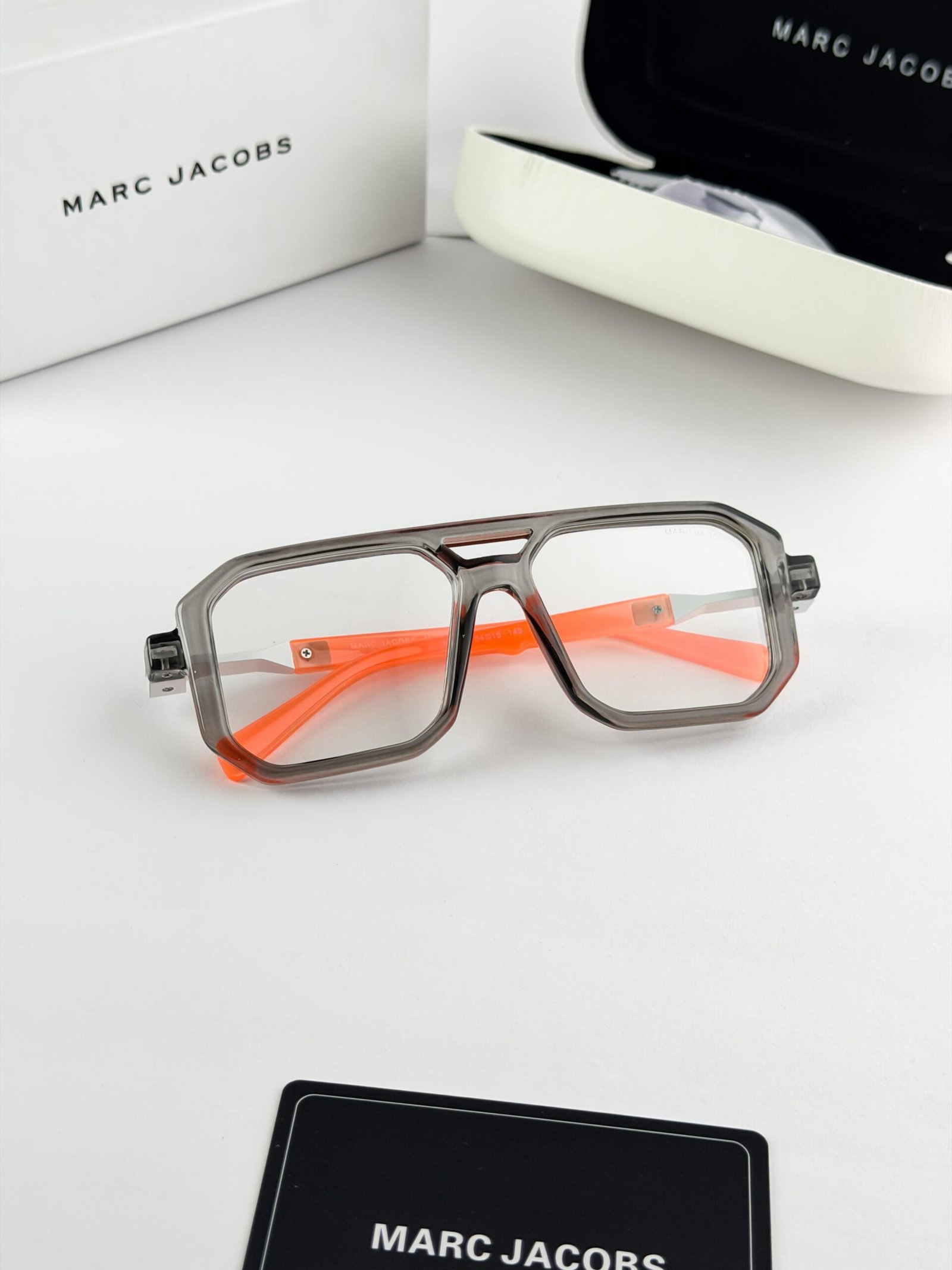 MARC JACOBS PLANO 6125 - Image 4