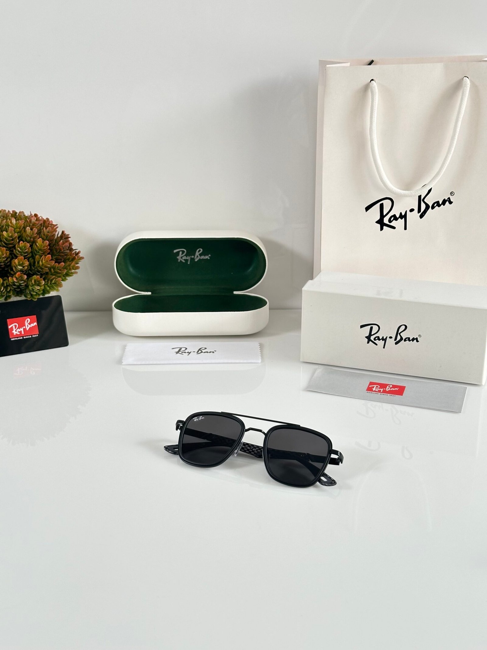 Rayban 3607 Black - Image 4