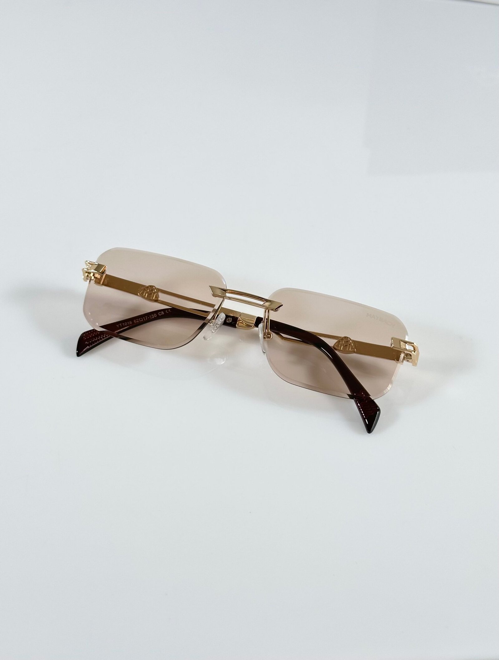 Maybach 1016 Gold Candy - Image 3