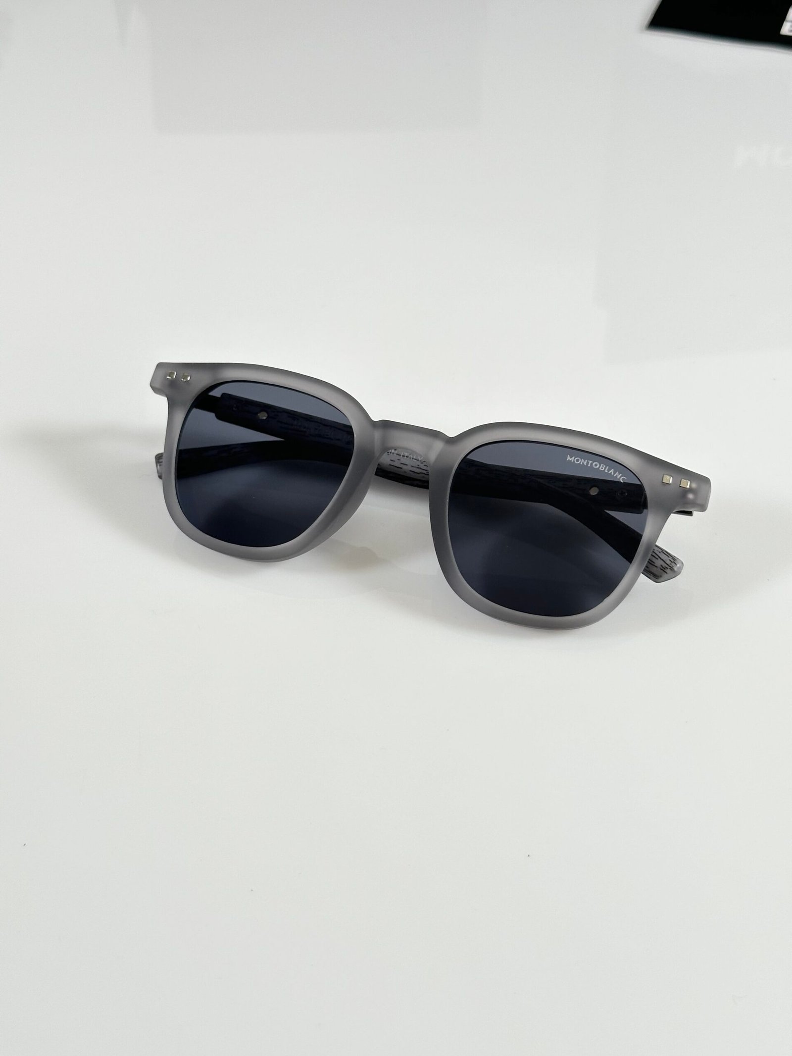 Mont Blanc 5142 Grey Black - Image 3