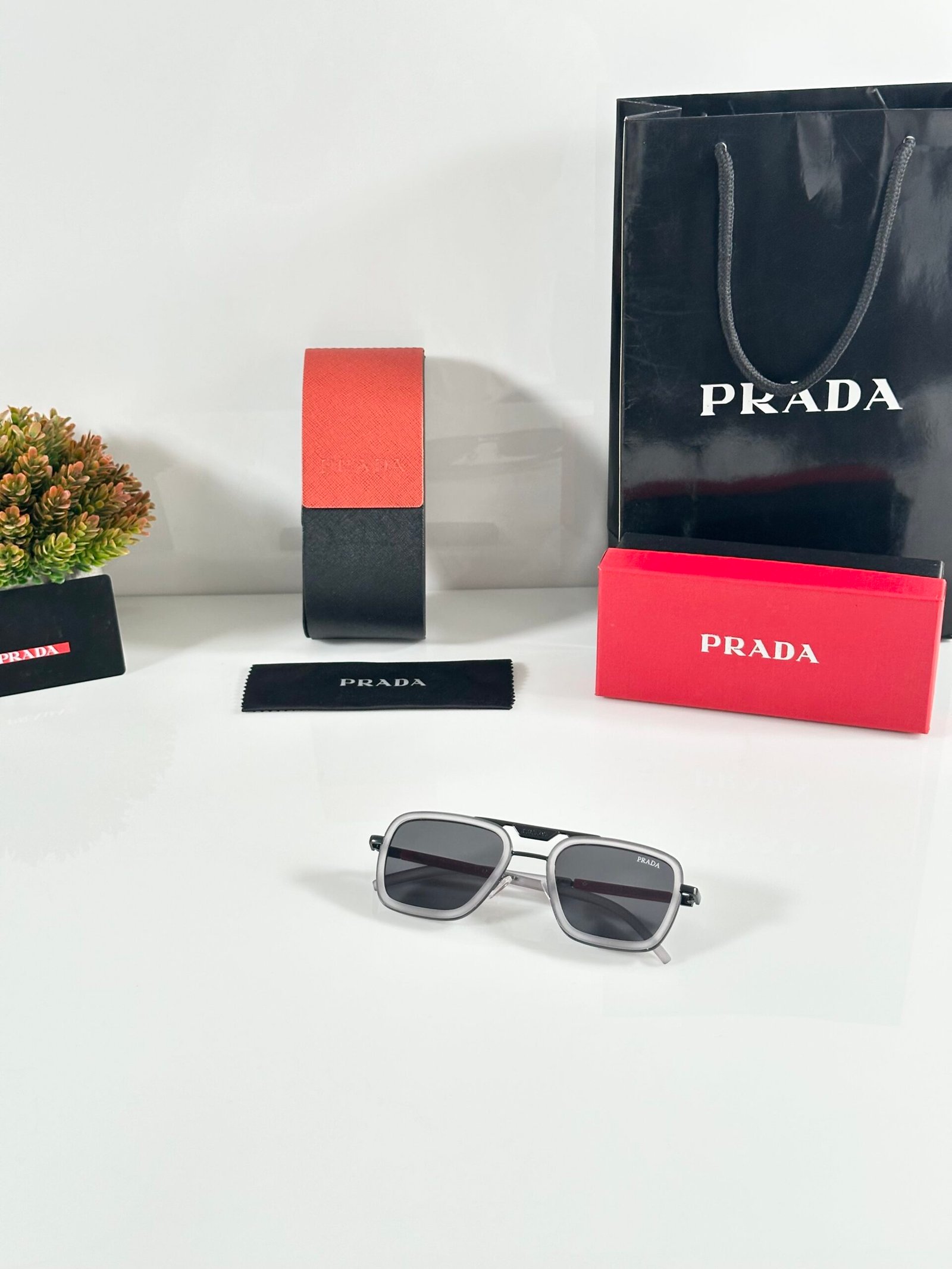 Prada_8805_Grey - Image 4