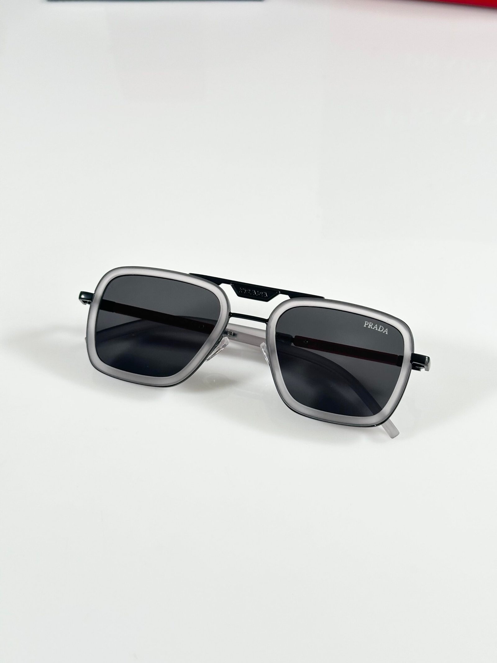 Prada_8805_Grey - Image 3