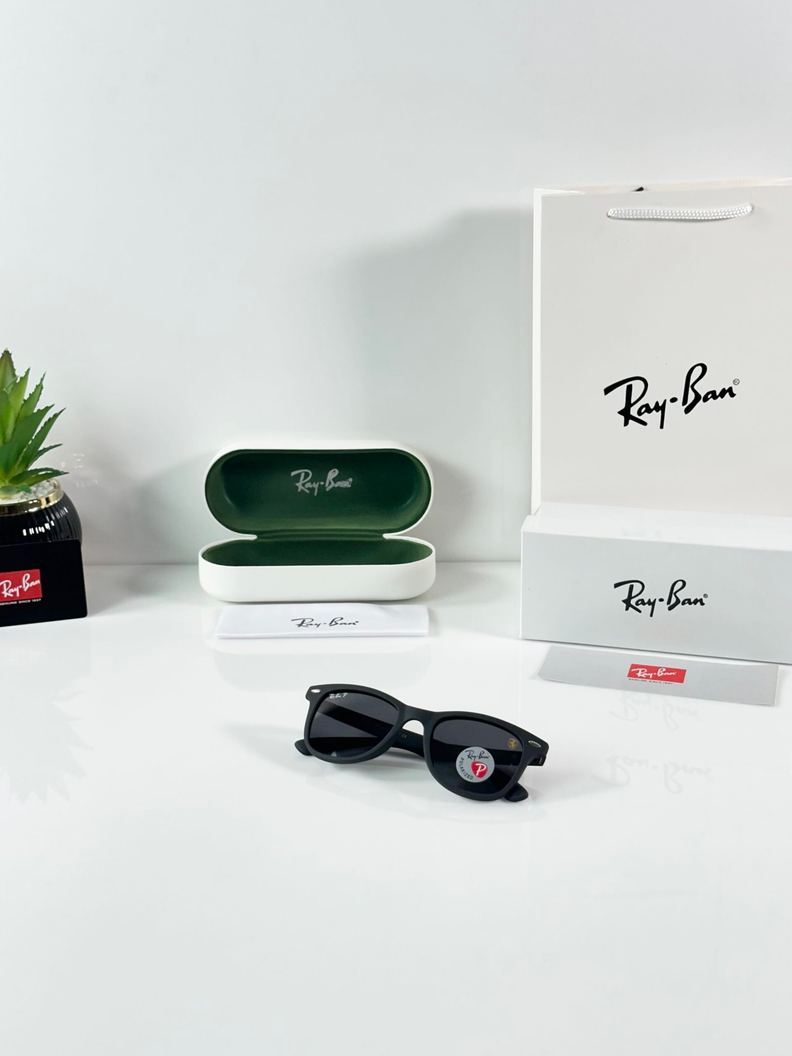 Rayban 8703 Mate Black - Image 4