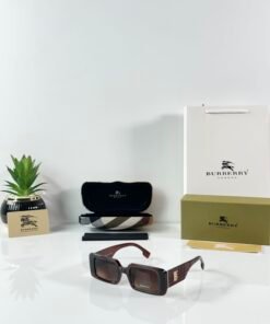 Burberry_WMNS_11089_Brown