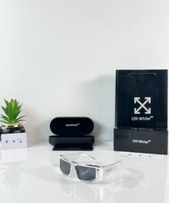 Off_White_05_Chrome_Black