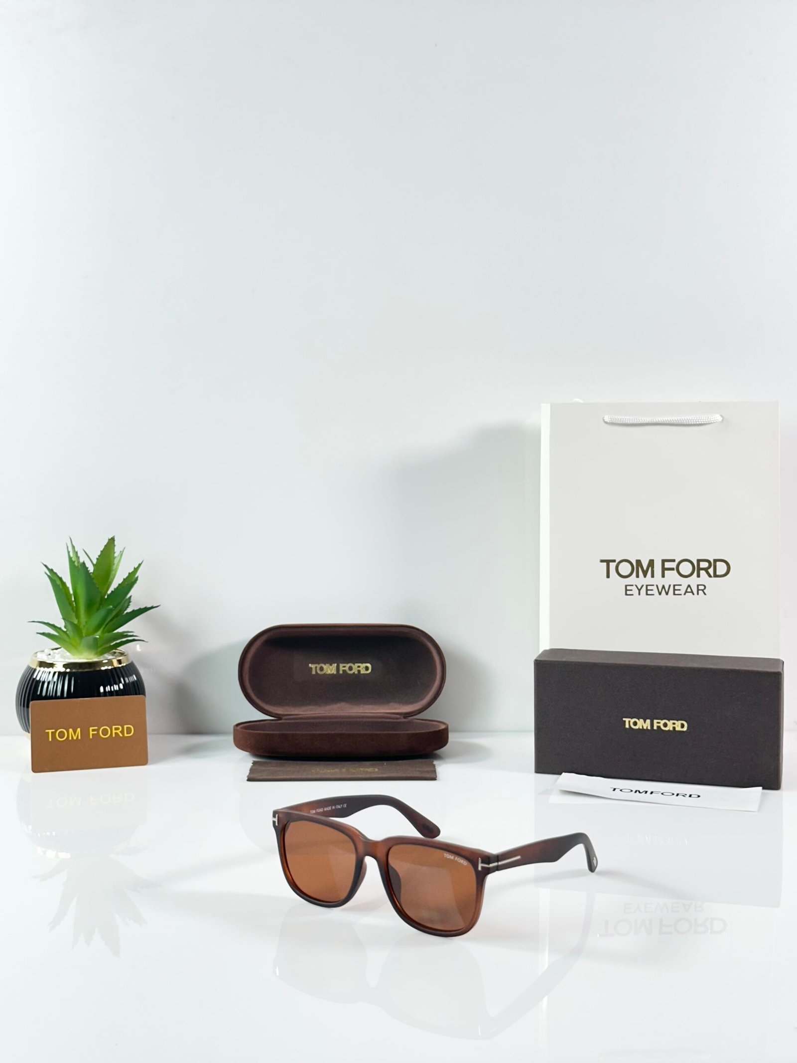 Tomford 0775 Brown