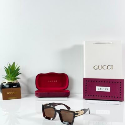 Gucci_02_Gold_Brown