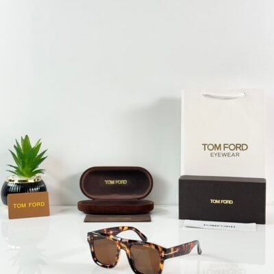 Tomford 259 Tiger Brown