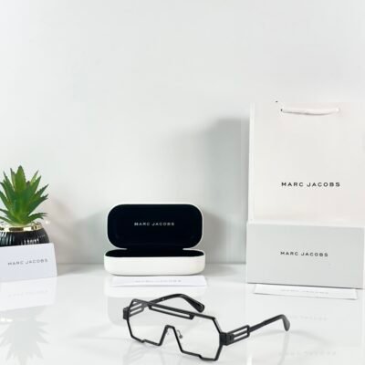 Marc Jacobs 2267 Black Day
