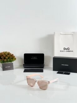 Dolce_&_Gabbana_5101_Pink