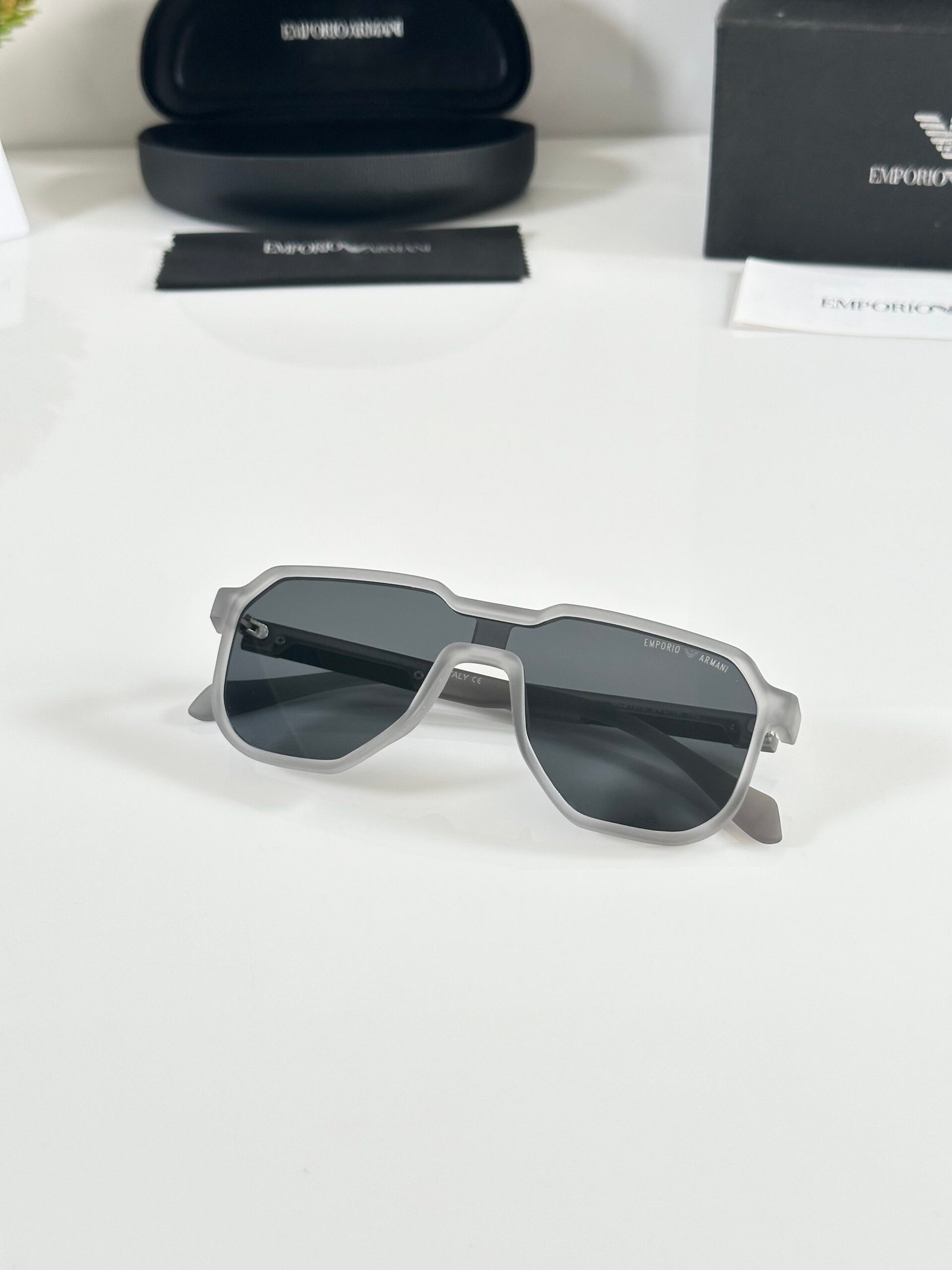 Emporio_Armani_219_Grey_Black - Image 3