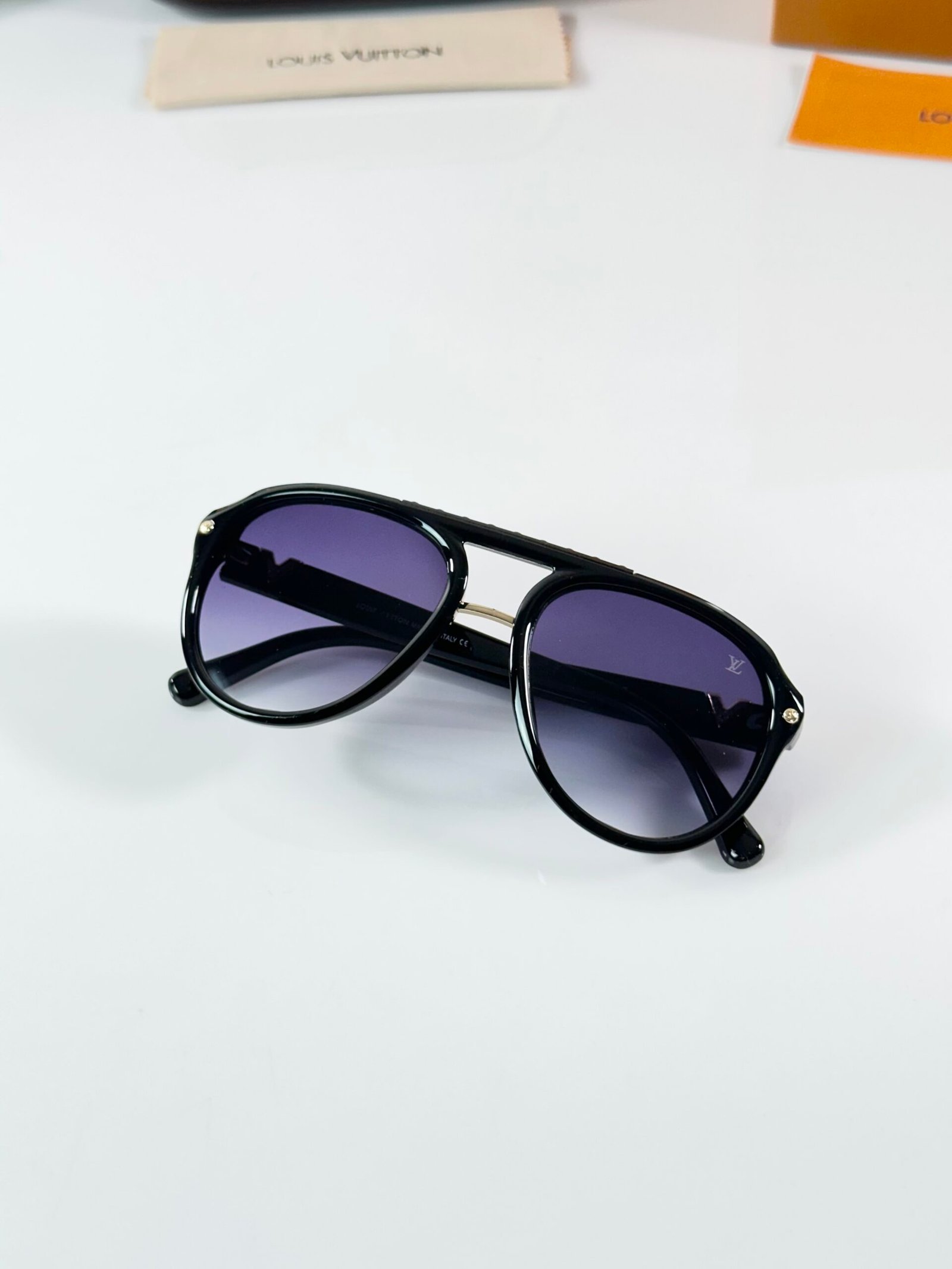 Louis_Vuitton_1939_Black_Shaded - Image 3