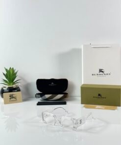 Burberry_WMNS_11089_Water_Day
